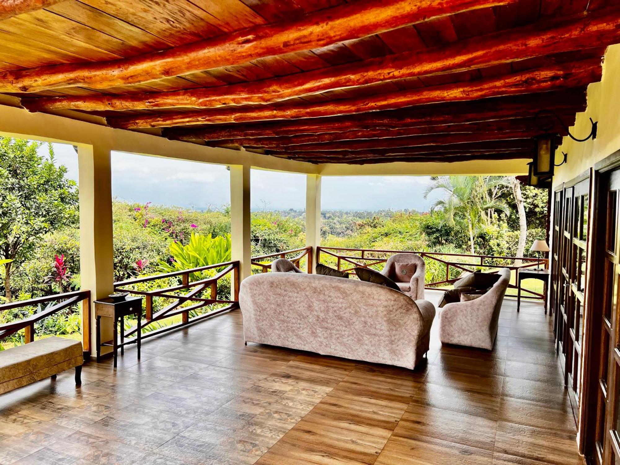 Pink Flamingo Boutique Hotel Μόσι Εξωτερικό φωτογραφία